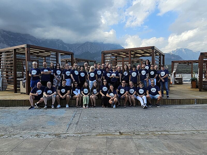 Das Team der LMX-Unternehmensgruppe an der Türkischen Riviera