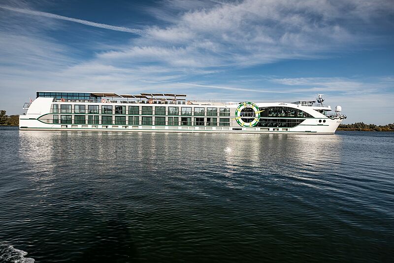 Viva Cruises ist erstmals in Portugal aktiv und schickt die neue Andorinha auf den Douro
