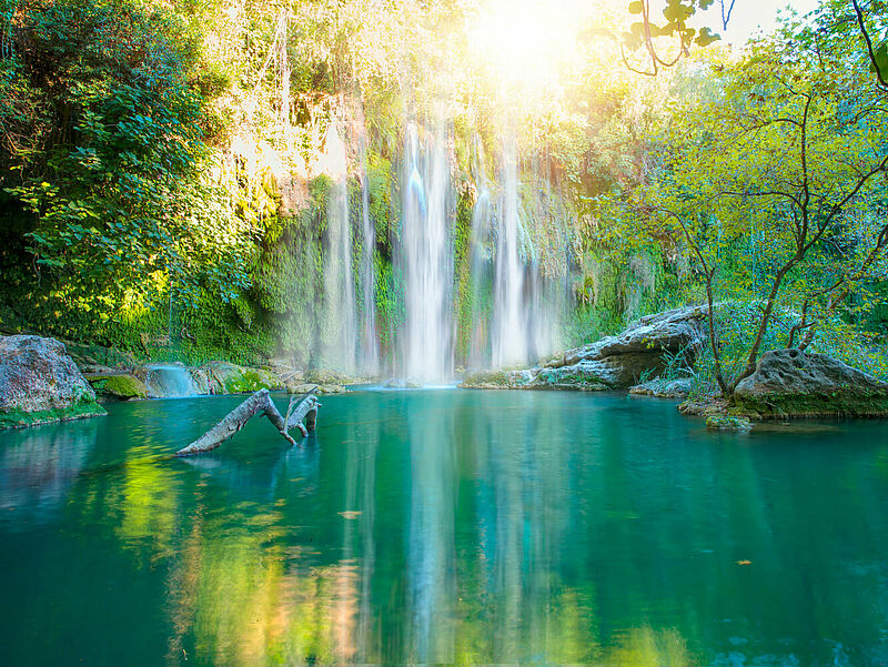 Kursunlu-Wasserfälle in der Nähe von Antalya: Nachhaltigkeit wird ein zentrales Thema für das Urlaubsland Türkei. Foto: Go Türkiye