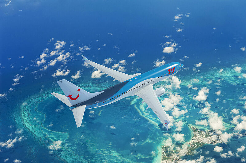 Ambitionierte Pläne: TUI Fly, hier eine Boeing 737-800, will im übernächsten Winter auch die Langstrecke bedienen