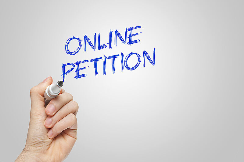 David Heidler von Akwaba Afrika hat eine Online-Petition gestartet. Foto: ibreakstock/iStockphoto