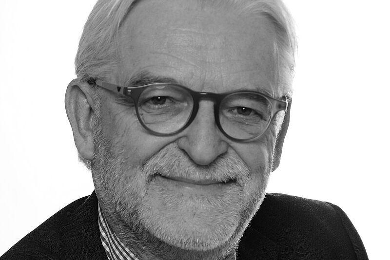 2002 gründete Rolf Hinze Finest Hotel Collection als unabhängige Verkaufs- und Marketing-Repräsentanz für Hotels