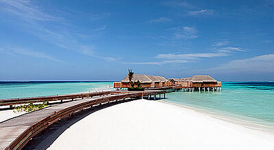 Eines der neuen Hotels im Airtours-Portfolio: das Constance Moofushi Resort auf den Malediven