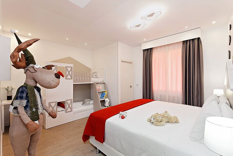 Das Grupotel Mayorazgo bietet auch Themenzimmer für Familien