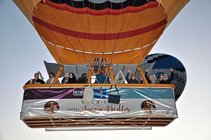 Auch eine Ballonfahrt stand auf dem Programm Auch eine Ballonfahrt stand auf dem Programm