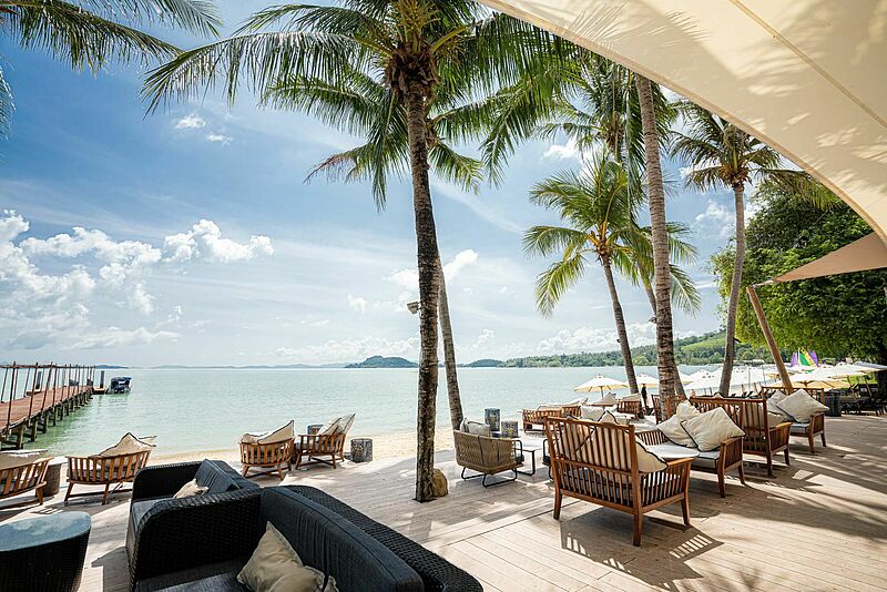 Das Barcelo Coconut Island liegt auf einem Inselchen bei Phuket
