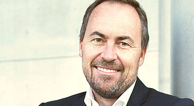 Das Schiffsreise-Portal biete Windrose-Agenturen „einen echten Vorteil gegenüber anderen Reisebüros“, so Geschäftsführer Christian Böll. Foto: Windrose