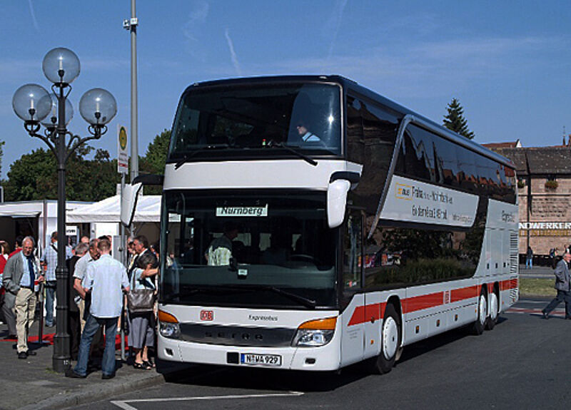 Aufrüstung: Die Bahn will mehr Fernbusse auf deutschen Straßen rollen lassen
