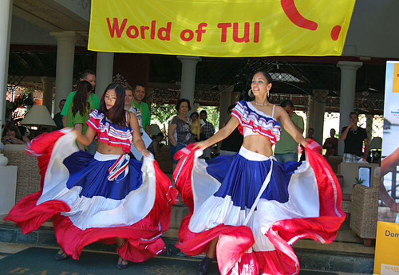 Farbenfroh und mit vielen Tänzen wird die Dominikanische Republik die TUI-Insider empfangen