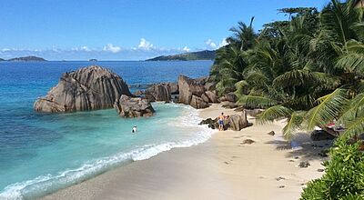 Kunden von Vtours können jetzt auch an den Stränden der Seychellen baden