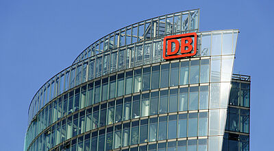 Der DB-Konzern will die Reisebüros bei den Neun-Euro-Tickets unterstützen