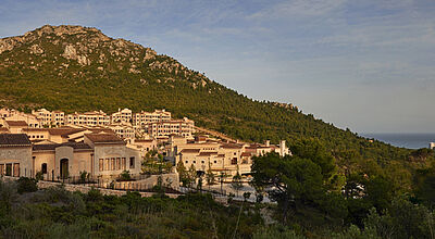 Das Park Hyatt Mallorca wurde im Stil eines mallorquinischen Bergdorfes errichtet