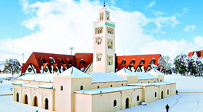 Winter in Marokko: In Ifrane geht es auf die Piste