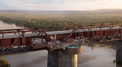 Ein neues Luxushotel entsteht in einem Zug, der auf einer Brücke über den Sabi River steht