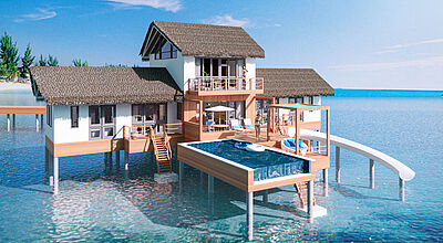 Zur Top-Kategorie des Resorts gehören Villen mit eigenem Pool und Rutsche ins Meer