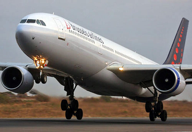 Alle sieben Airbus A330 bekommen bis Ende 2012 neue Kabinen