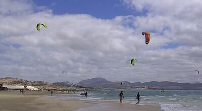 Urlaub auf den Kanaren - im Bild Fuerteventura - wird um 13 Prozent günstiger.