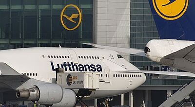 Ab sofort kosten Lufthansa-Buchungen 16 Euro mehr - auch bei vielen Veranstaltern