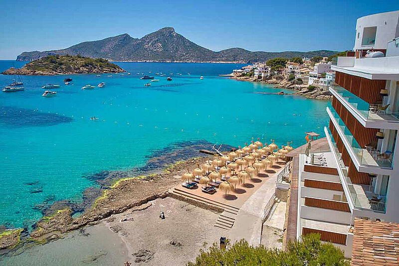 Das Universal Hotel Aquamarin auf Mallorca hat nun einen Beach Club