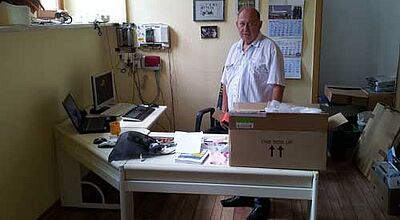 Inzwischen herrscht wieder Ordnung: Hans-Dieter Puff in seinem Holiday-Land-Büro in Gera