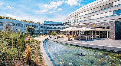 Auch Schauinsland-Reisen, im Bild die Zentrale in Duisburg, hat den Rahmenvertrag mit der QTA gekündigt