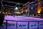 Die Eisbahn in Locarno öffnet jeden Winter - in diesem Jahr sogar extra für die ADAC-Reisebüros eine Woche früher.