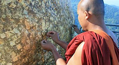 Eine neue Reise führt nach Myanmar, unter anderem zum Golden Rock