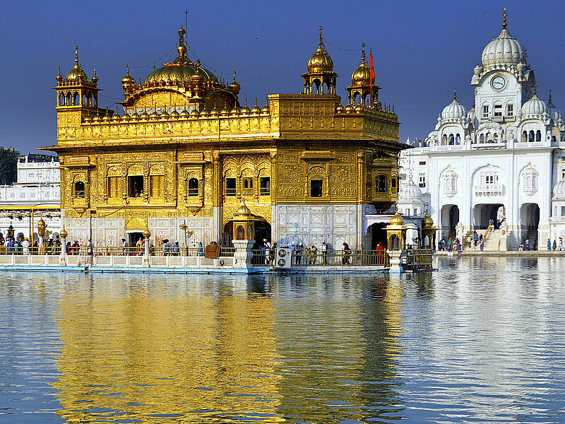 Touristenziel im indischen Bundesstaat Punjab: der Goldene Tempel in Amritsar. Foto: rmac8oppo/pixabay
