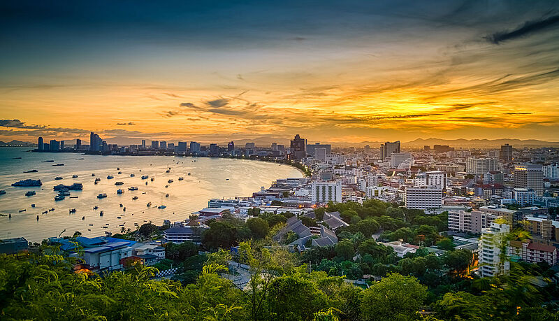 Die thailändische Regierung plant, Pattaya (Foto) und das nordthailändische Chiang Mai im Oktober für internationale Touristen zu öffnen