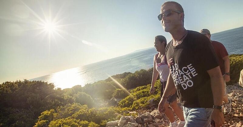 Zur Feier von über 500 Abreiseterminen alleine im August und September, verlost G Adventures einen Platz auf einer Korfu-Wanderreise