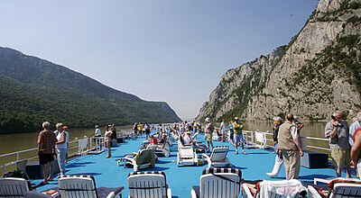 So sieht das Sonnendeck des neuen Donau-Schiffs „Wolga“ von Nicko Tours aus.