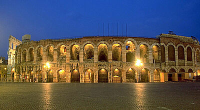 Im Amphitheater von Verona lassen sich die Zuschauer verzaubern