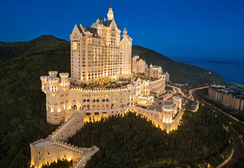 Will mit bayrischer Romantik locken: das künftige Luxury Collection-Mitglied The Castle in China