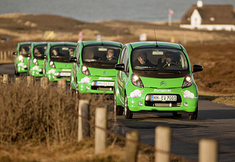 Sylter Öko-Kolonne: Auf der Urlaubsinsel hat Europcar die ersten Elektro-Mietwagen am Start