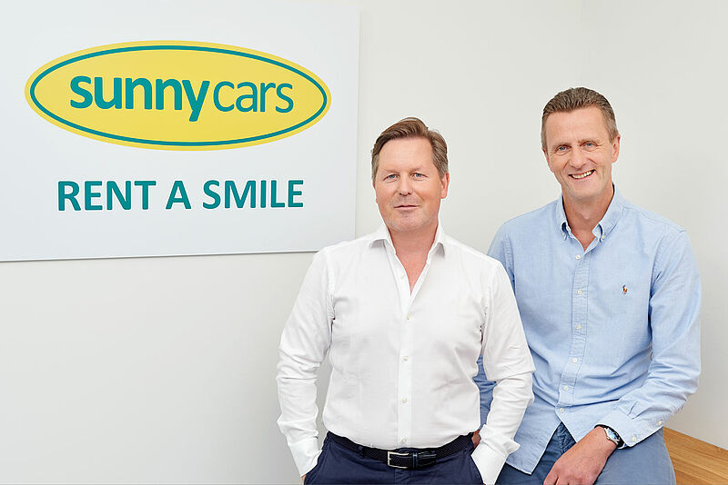 Verhalten optimistisch: die Sunny-Cars-Geschäftsführer Thorsten Lehmann und Kai Sannwald