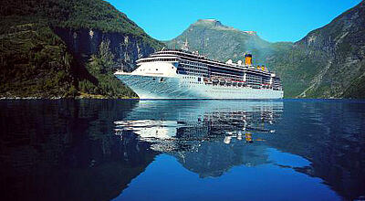 Die Costa Atlantica startet 2011 ab Warnemünde in Richtung Norwegen