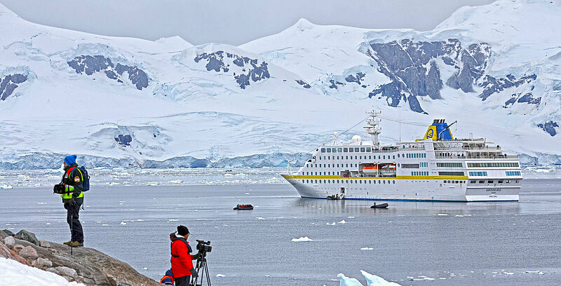 Bis in die Antarktis führen die neuen Reisen des Plantours-Schiffs Hamburg