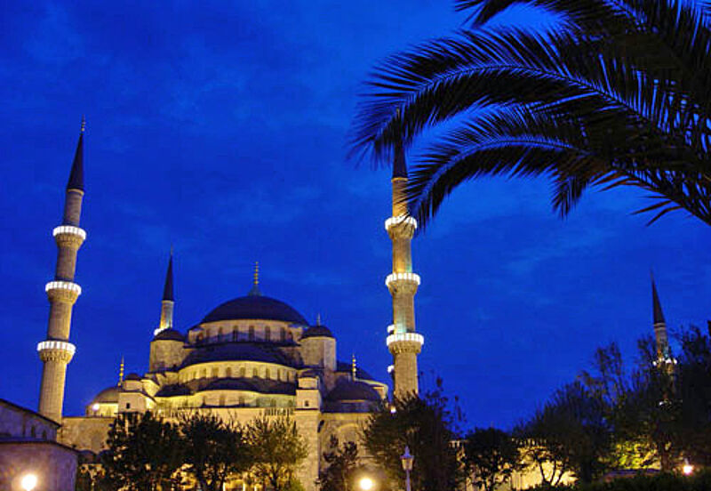 Drei Tage Istanbul kombiniert Nicko Tours mit Kreuzfahrten auf dem Dnjepr