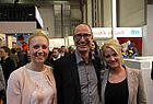 Matthias Gürtler von touristik aktuell mit Ann-Katrin Preckeler und Alexandra Schwarzer von der Reiseagentur Grenzenlos in Emsdetten