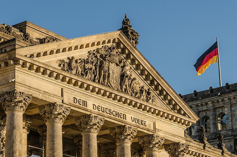 Die Bundesregierung in Berlin feilt am Überbrückungsgeld