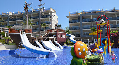 Das Zafiro Palace Alcudia öffnet am 10. Juli. Mit Abstand werden Kids auch wieder rutschen können. Foto: ras