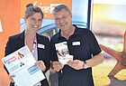 Voll in Fahrt: Inga Kludzeweit und Stefan Viebig am Messestand von FTI Drive