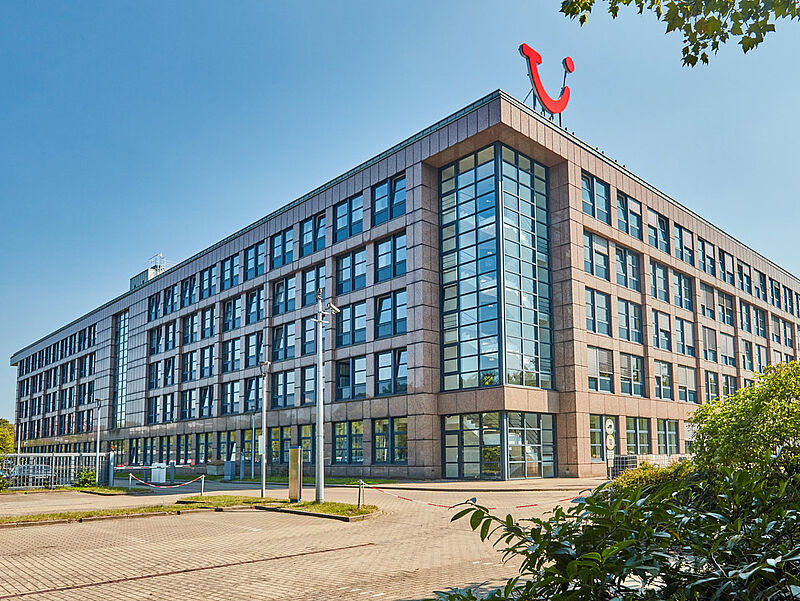 Die Corona-Pandemie zwingt TUI zu einem deutlichen Stellenabbau. Foto: TUI