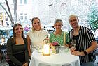 Mit bei der Roadshow in Kassel sind auch Alina Spies, Ramona Mangold, Christine Hohmann und Michael Gensler (von links) vom Reisebüro Happ