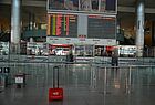 Leerer Airport - aber vier Sun-Express-Starts nach Deutschland innerhalb einer Stunde