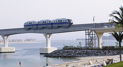 Mit der neuen Monorail geht es zum Hotel Atlantis The Palm Jumeirah.