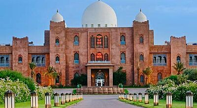 Das neu eröffnete Blue Diamond Sahara Palace liegt außerhalb von Marrakesch