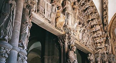 Im Heiligen Jahr 2010 sollen Sehenswürdigkeiten wie die Santiago Kathedrale deutsche Gäste nach Spanien locken. Foto: FVA