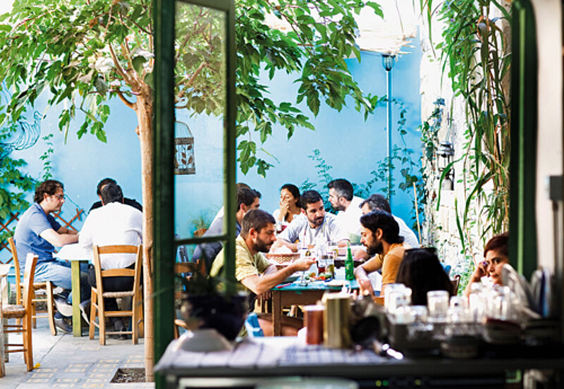 Ein Besuch im Kafenion gehört zu einem Urlaub in Zypern unbedingt dazu