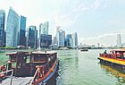 Blick auf die Skyline vom Singapore River aus